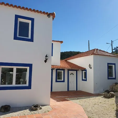 Casa Da Roca منزل للإقامة